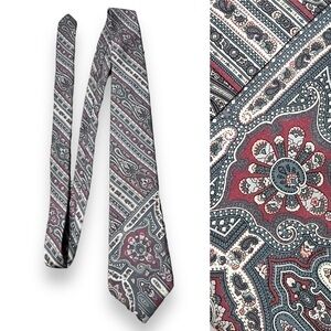 Liberty London 100% Silk Neck Tie Paisley Print Mauve Blue USA Made Preppy